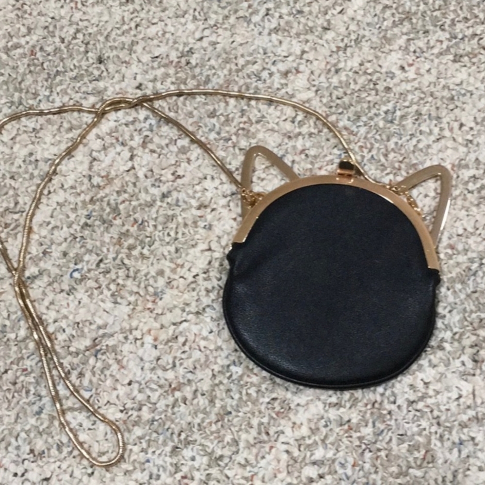 Cat Shaped Vegan Crossbody Bag Clutch by L Yucel
